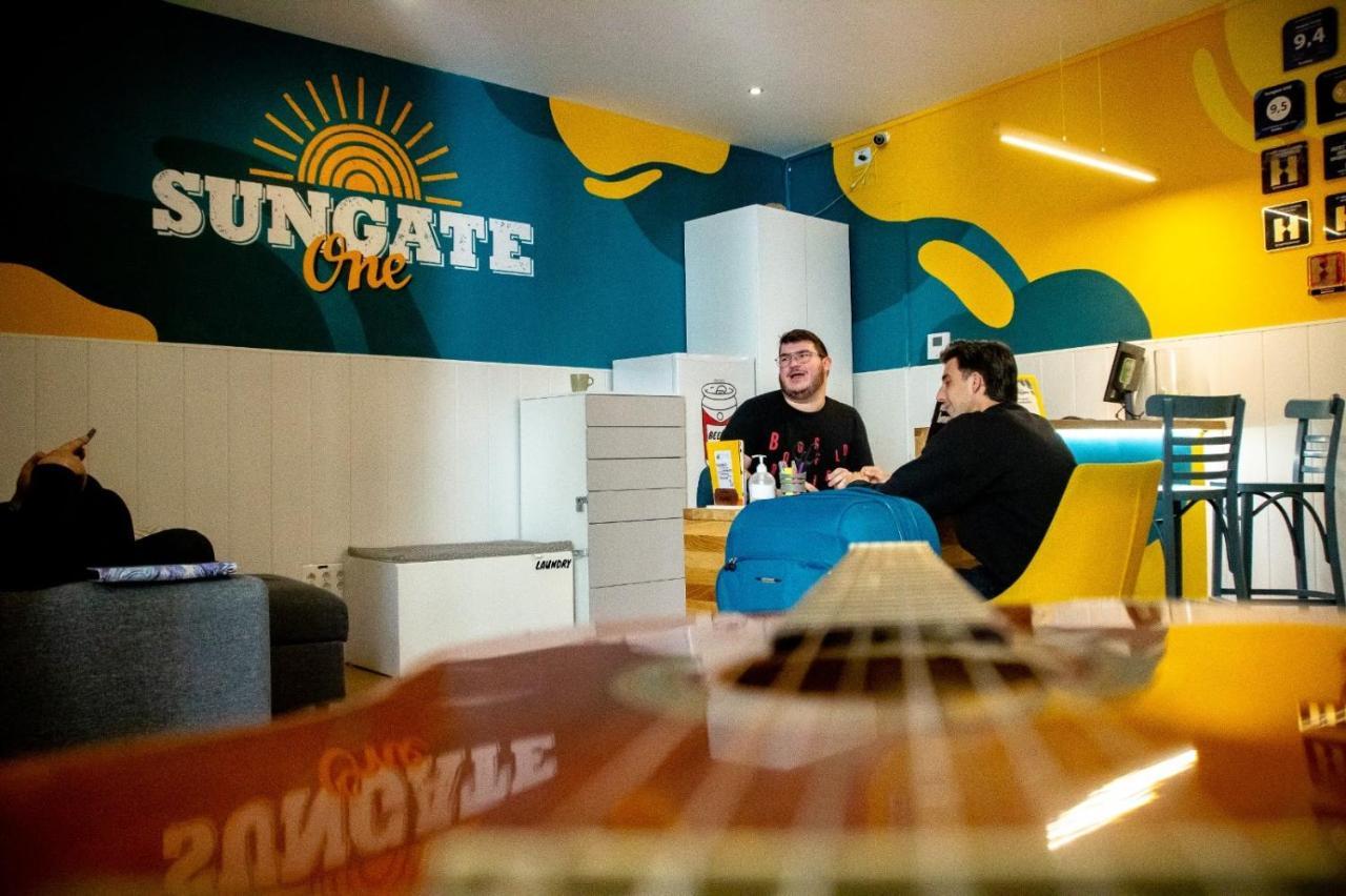 Sungate One *